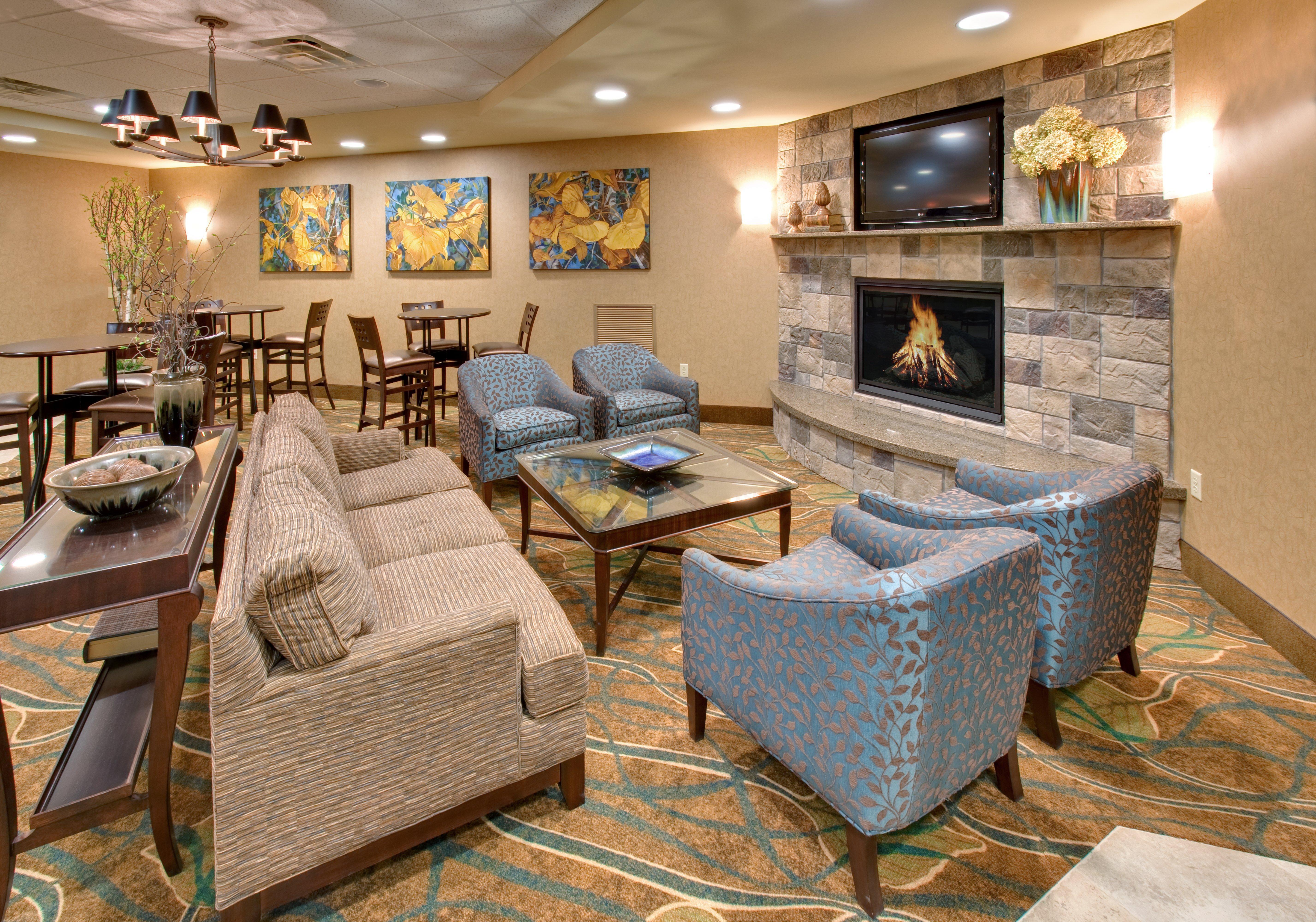 Holiday Inn Express Hotel & Suites Grand Island By Ihg Restaurante foto